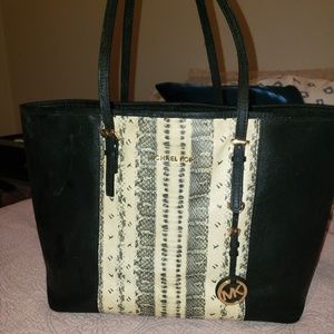 Michael Kors Large Jet Set Tote